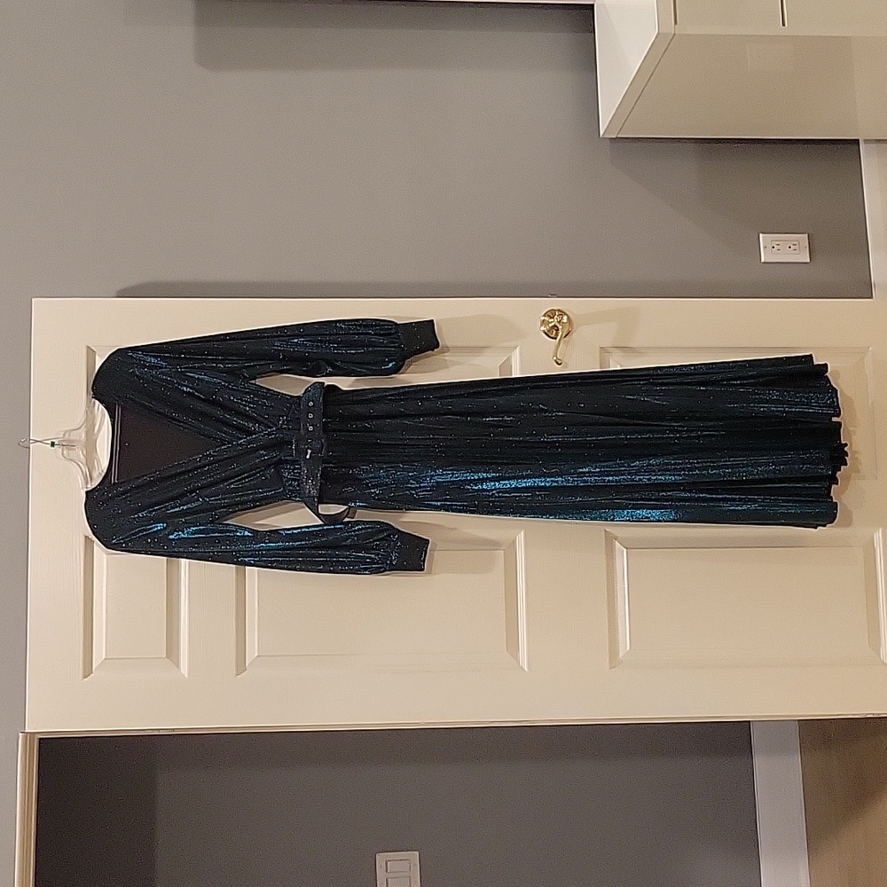 Emerald shimmer pleated dress